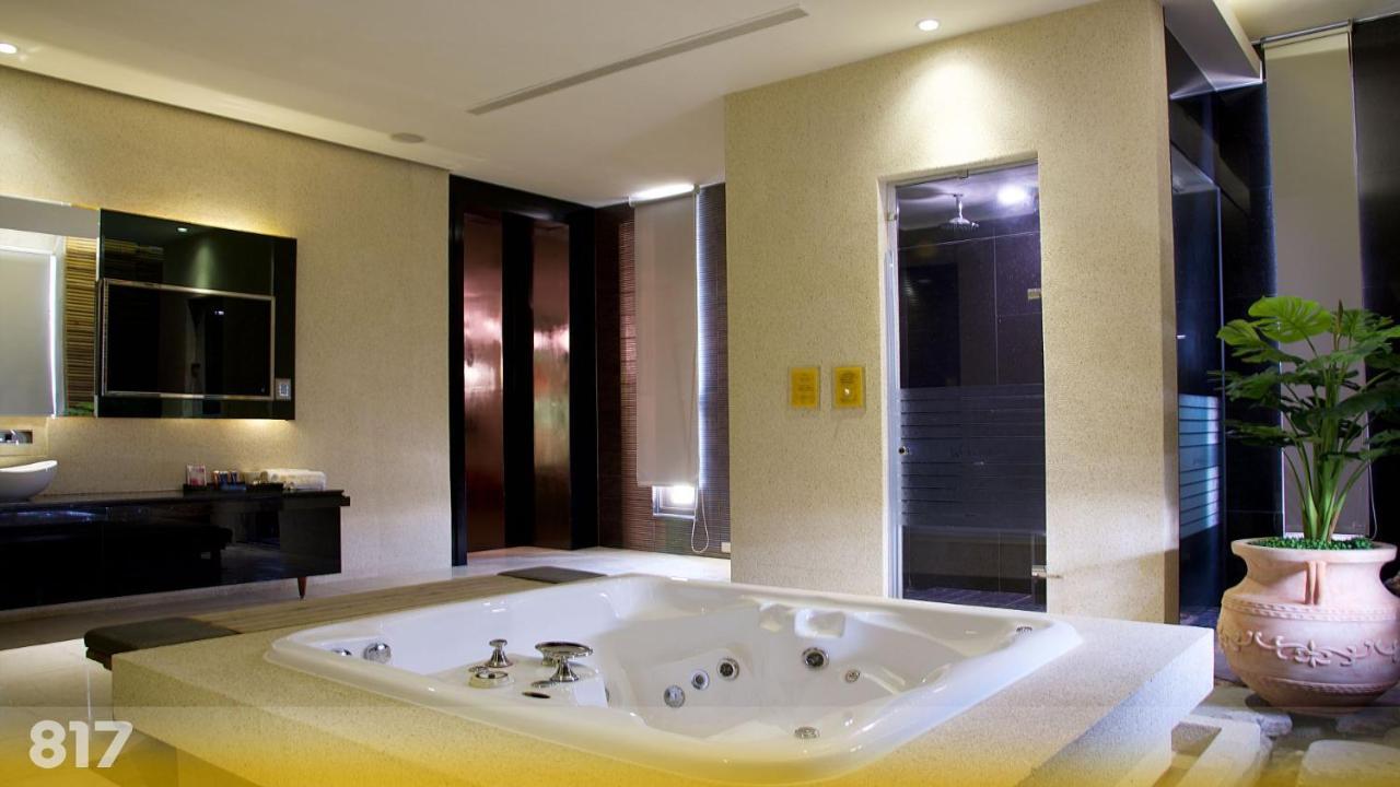 Wehome Motel Tainan Eksteriør billede