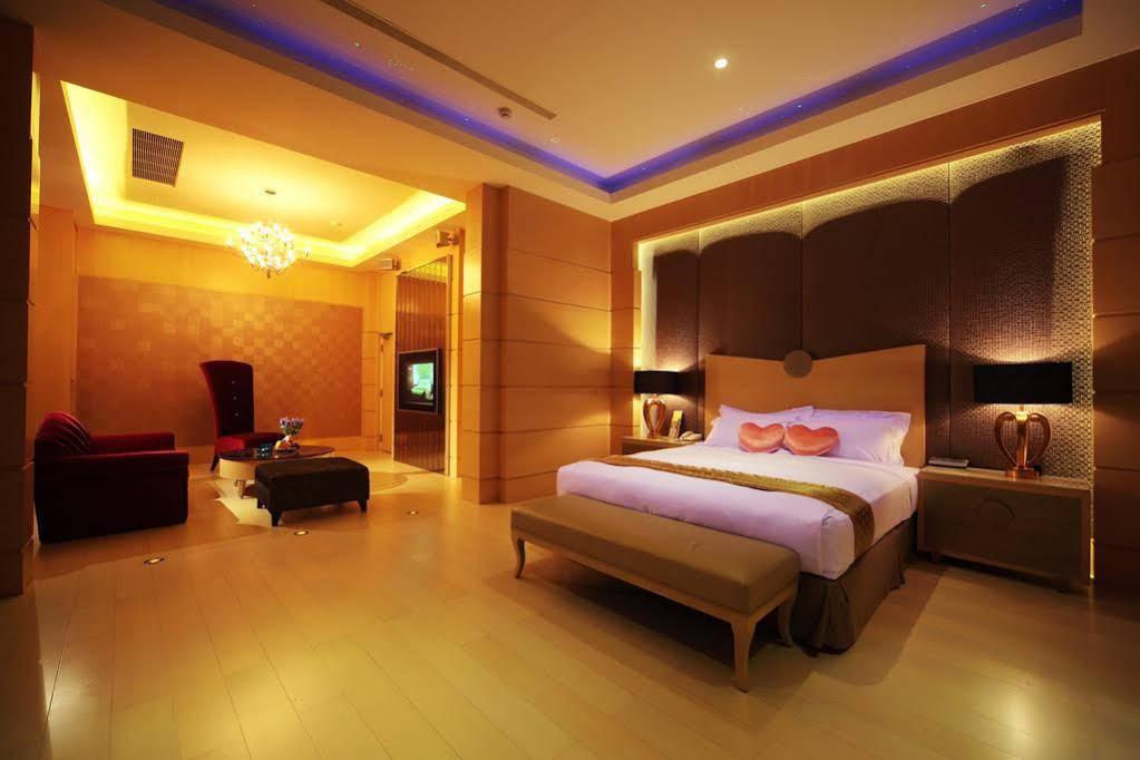 Wehome Motel Tainan Eksteriør billede
